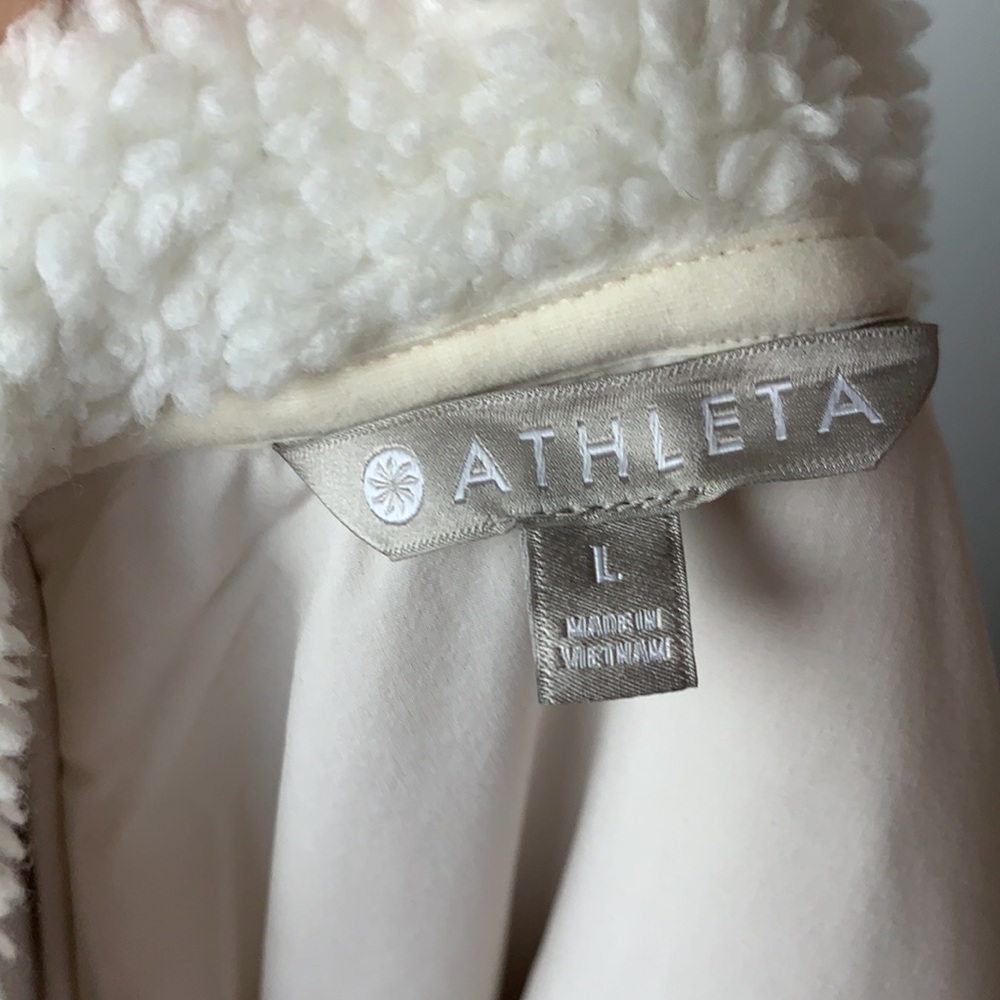 Athleta Range Sherpa Jacket - Picture 13 of 13
